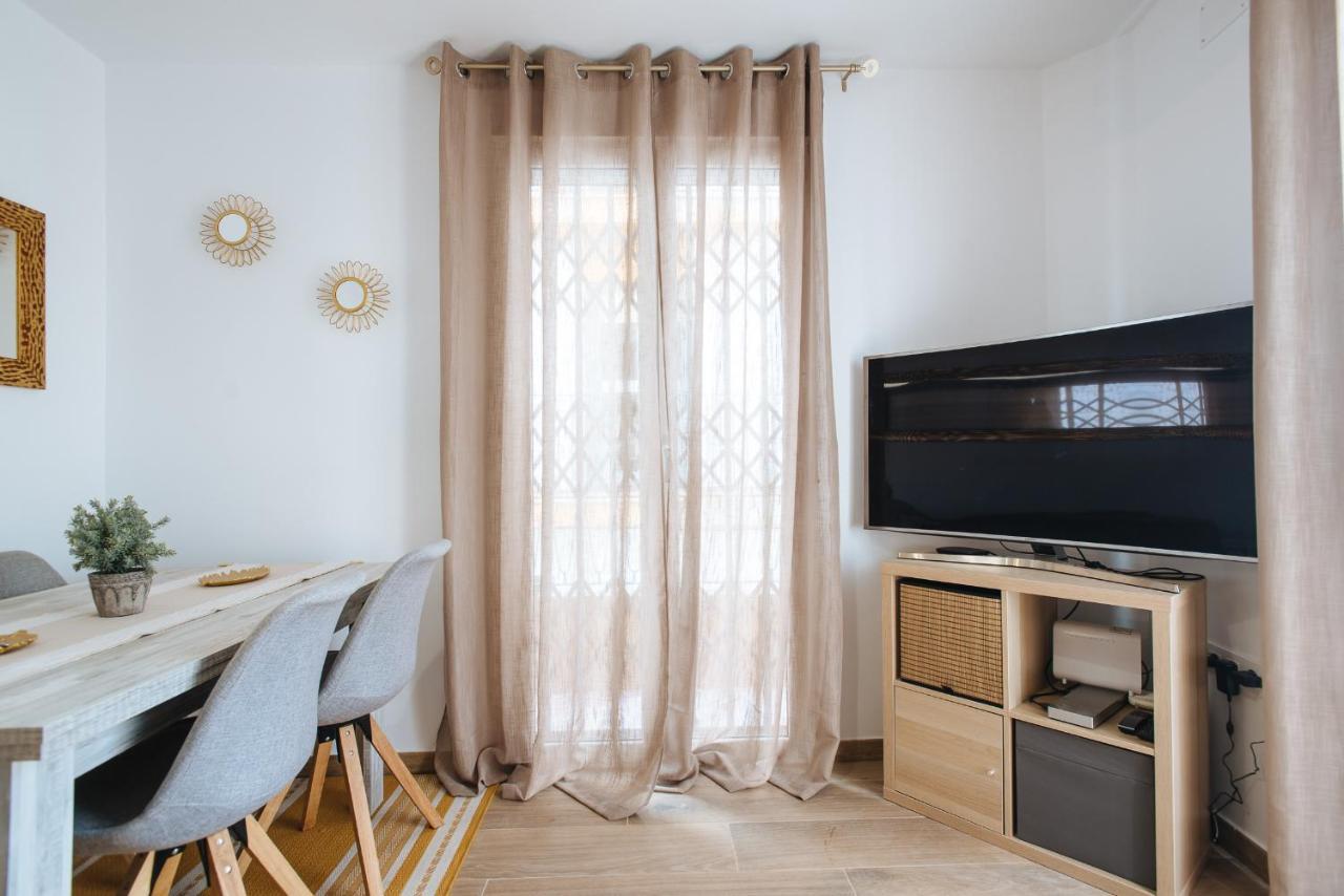 El Apartamento Del Reloj De Sol Sewilla Zewnętrze zdjęcie