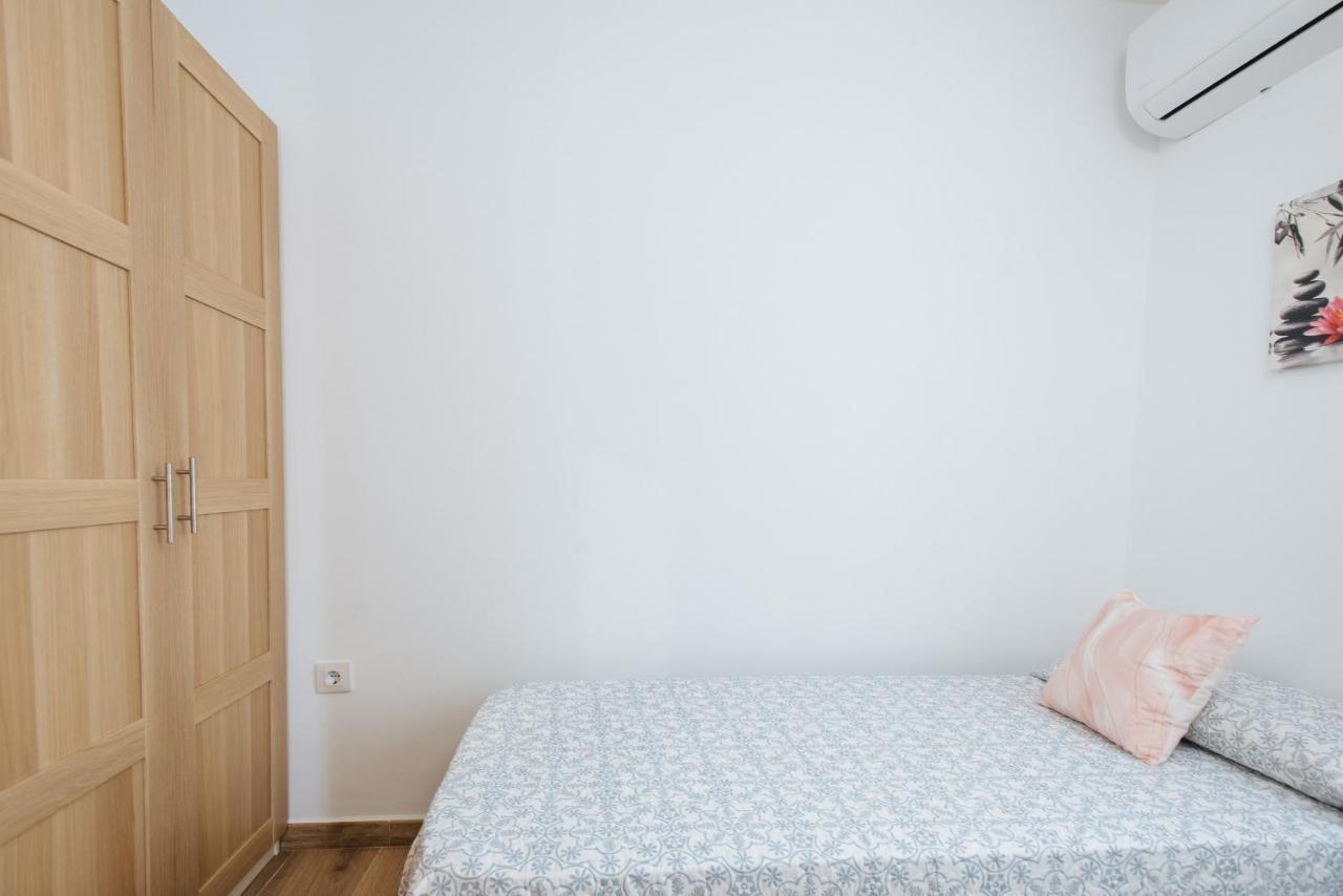 El Apartamento Del Reloj De Sol Sewilla Zewnętrze zdjęcie