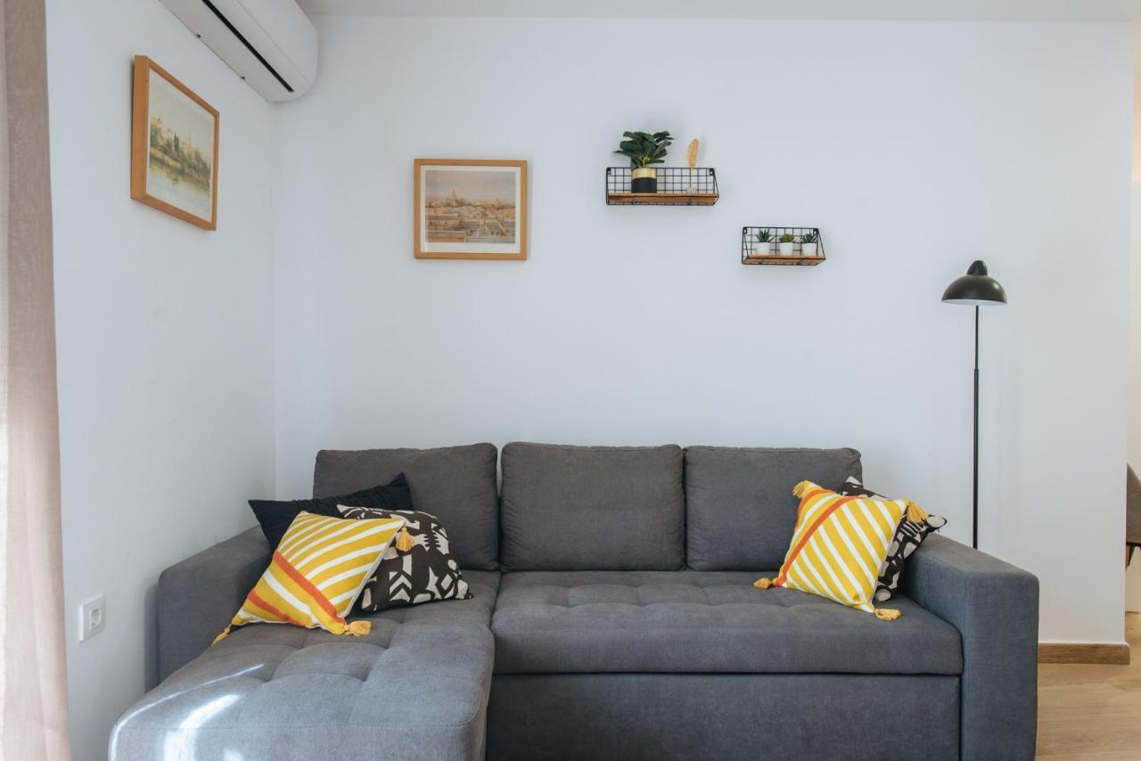 El Apartamento Del Reloj De Sol Sewilla Zewnętrze zdjęcie